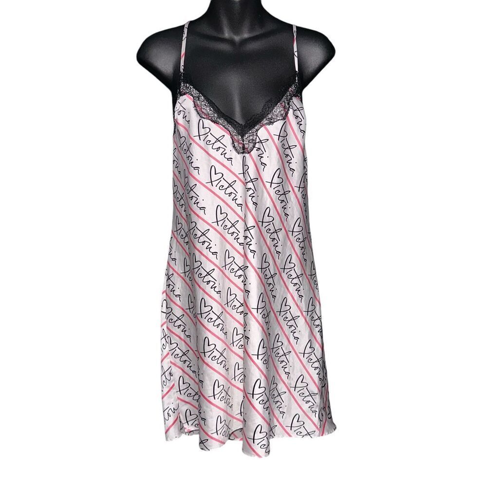Victorias Secret satin Soft Pajama Lacey style - Sz medium Good Condition